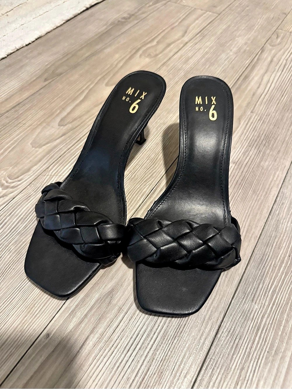 Sandal Black US 10 heels